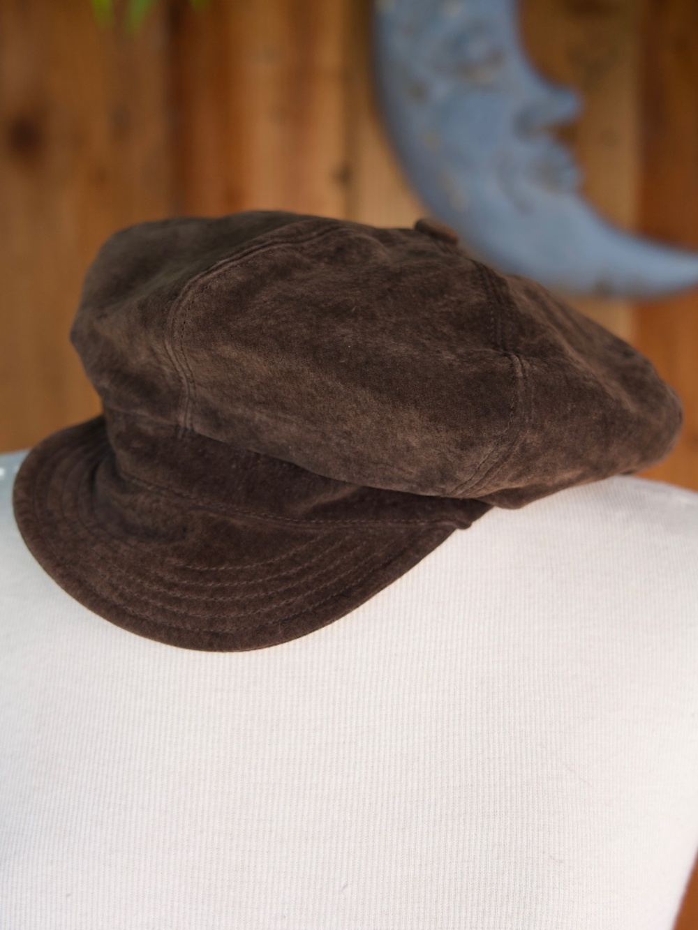 Nine & Co Nine West Y2K 100% Suede Leather Chocolate Brown Newsboys Woman's Hat